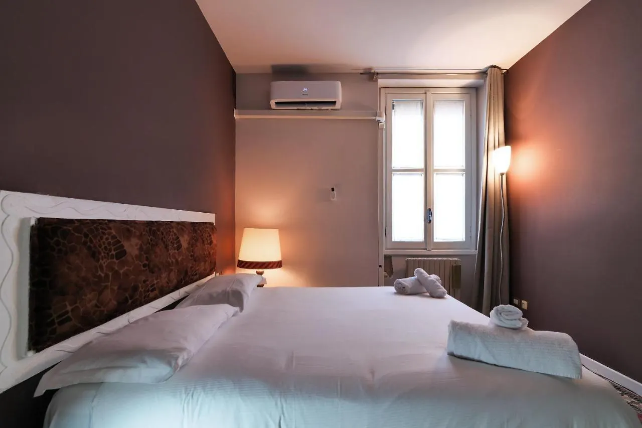 Apartamento Primopiano - Battaglia A Milán 0*,  Italia