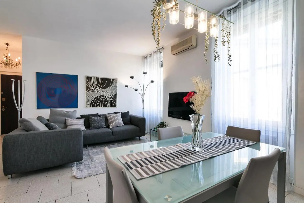 Apartamento Primopiano - Battaglia A Milán Italia